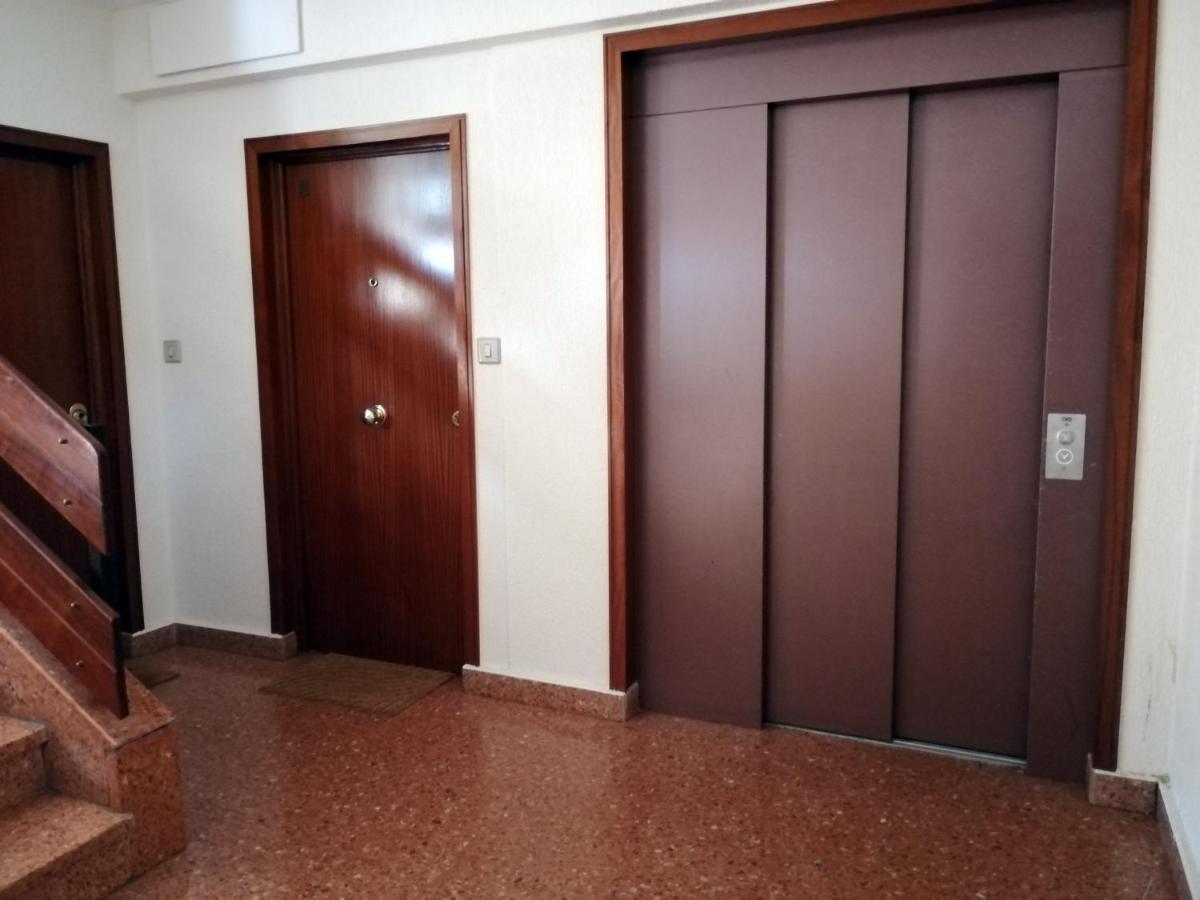 Andramari Tourist Home Parking& Wifi Amorebieta-Etxano Esterno foto